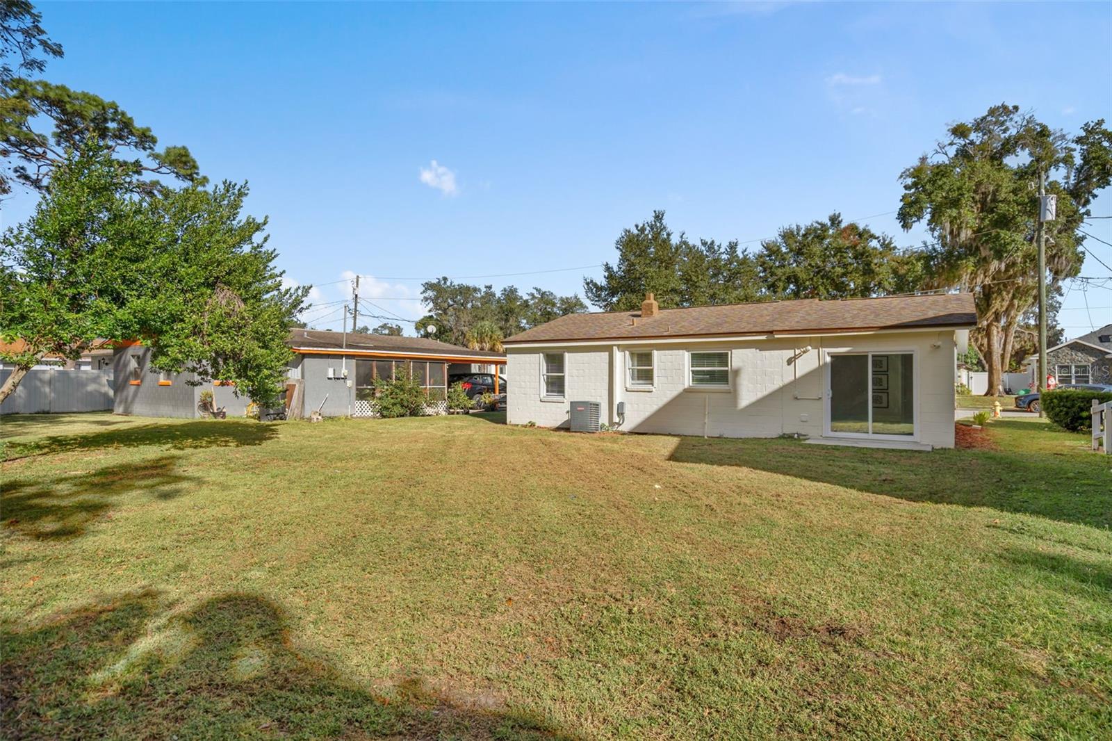 Image 27 of 34 For 118 Deacon Jones Boulevard