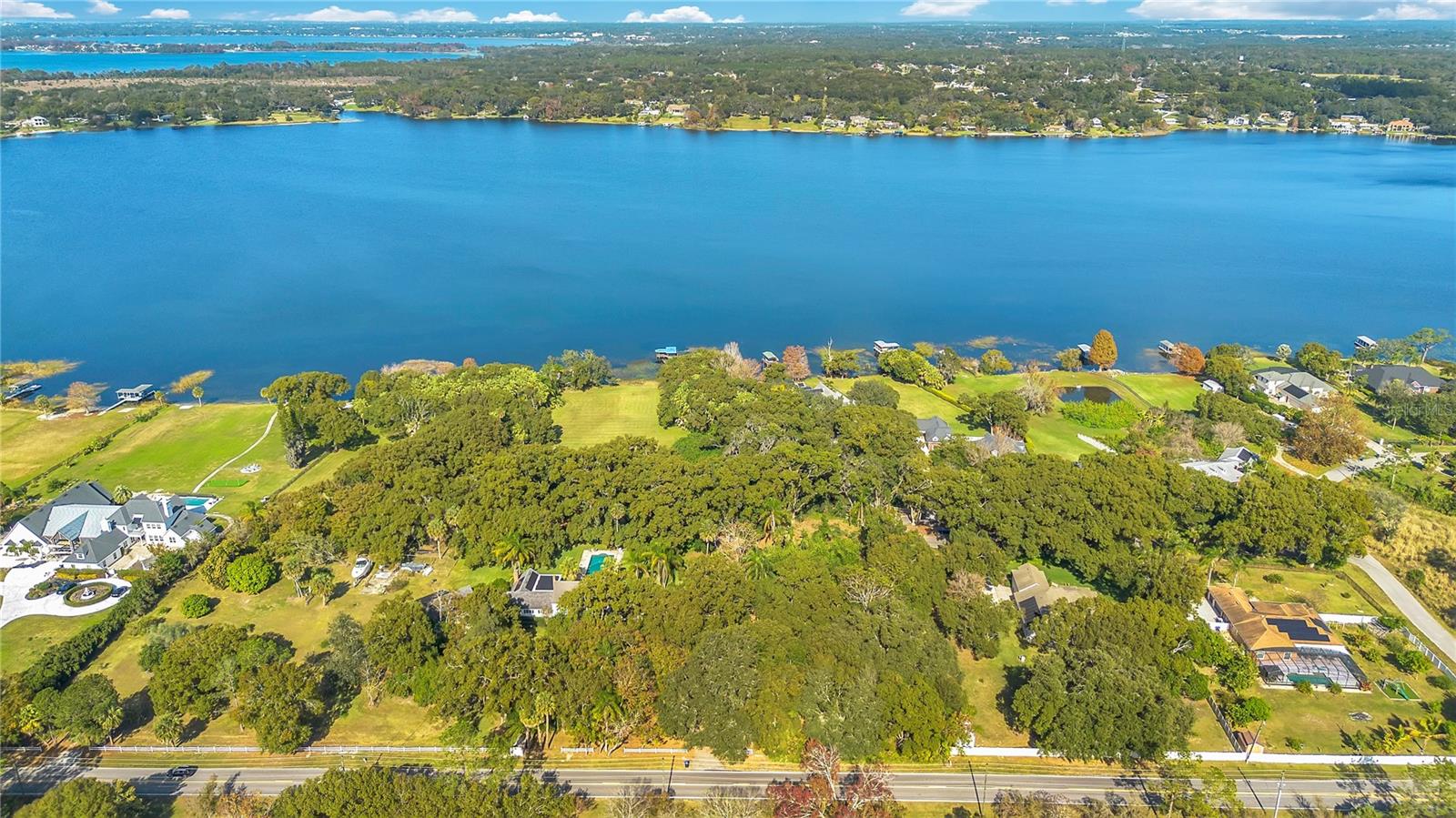 Image 15 of 18 For 7624 Teakwood Place