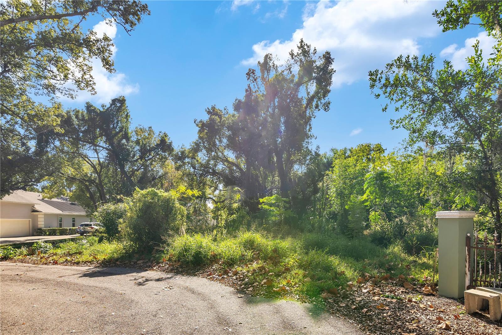 Image 3 of 18 For 7624 Teakwood Place