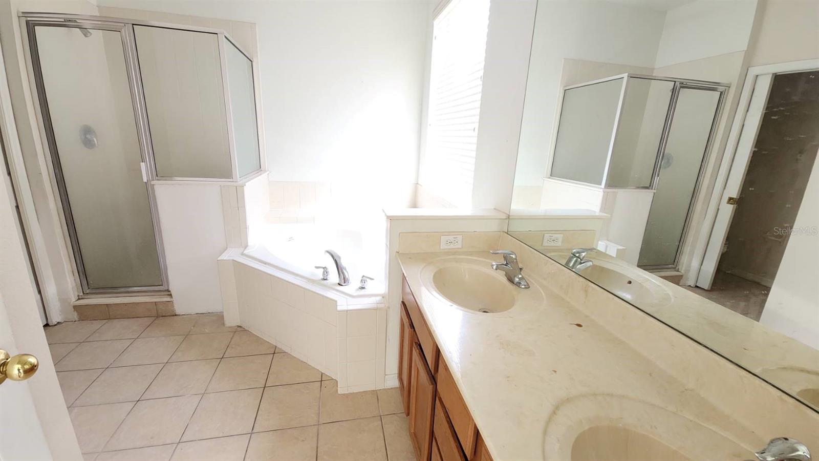 Image 14 of 15 For 5627 Florence Harbor Drive