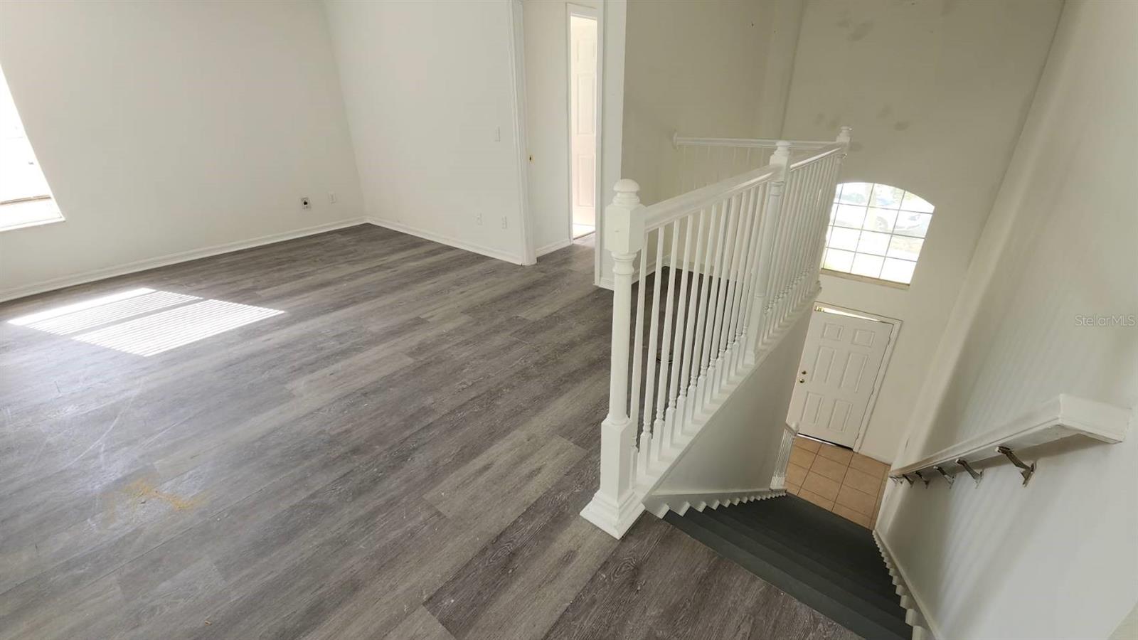 Image 4 of 15 For 5627 Florence Harbor Drive