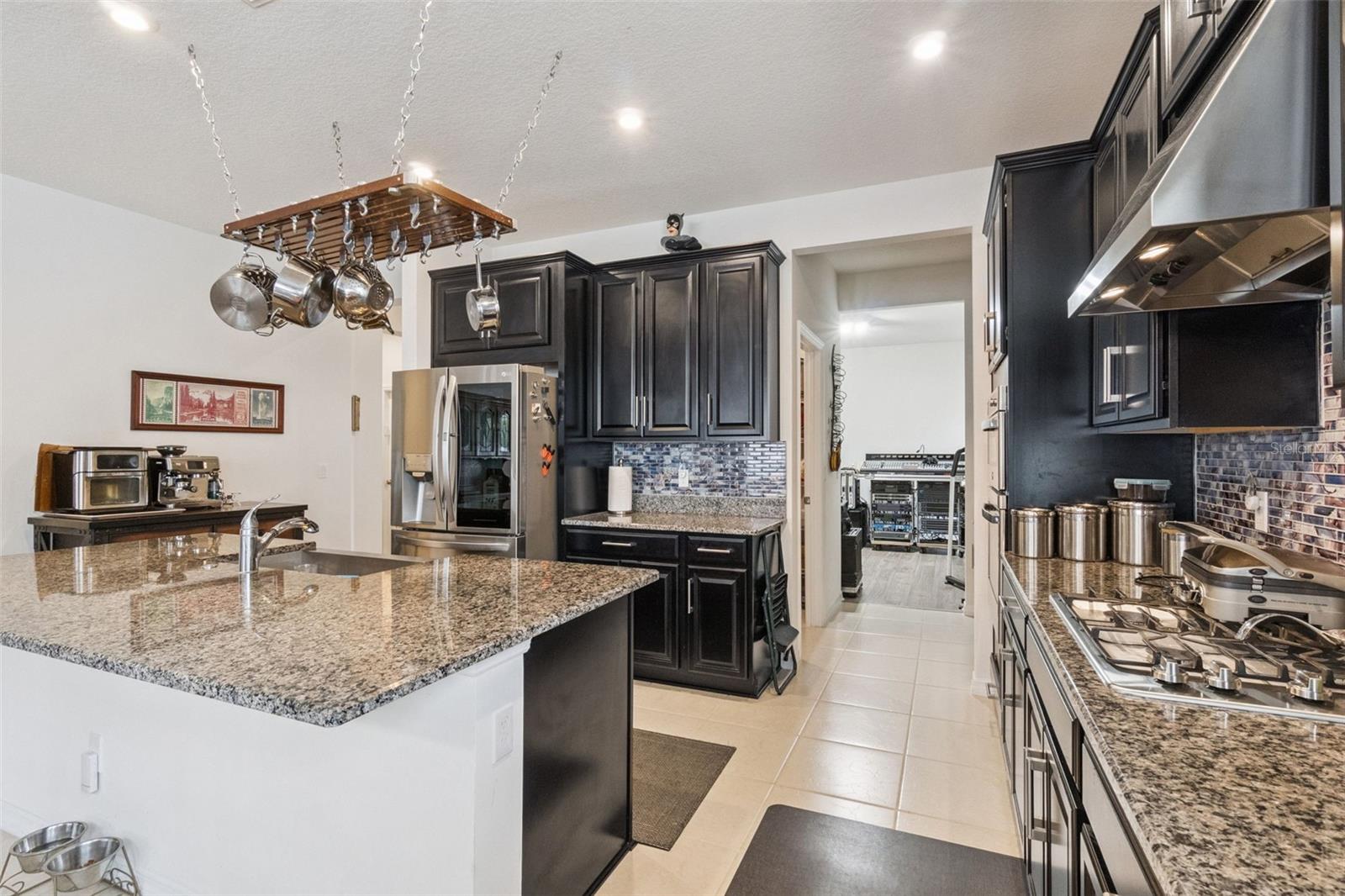 Image 8 of 38 For 2752 Purple Orchid Street