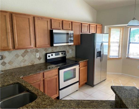 Image 13 of 18 For 7786 Sugar Bend Drive 7786