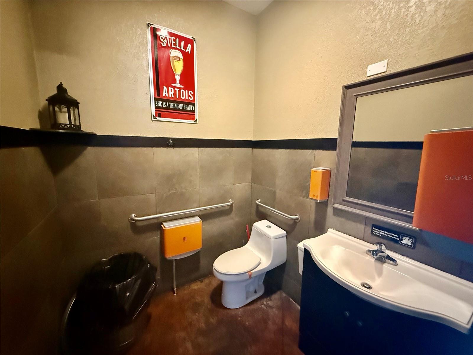 Image 16 of 34 For 100 White Cedar Road