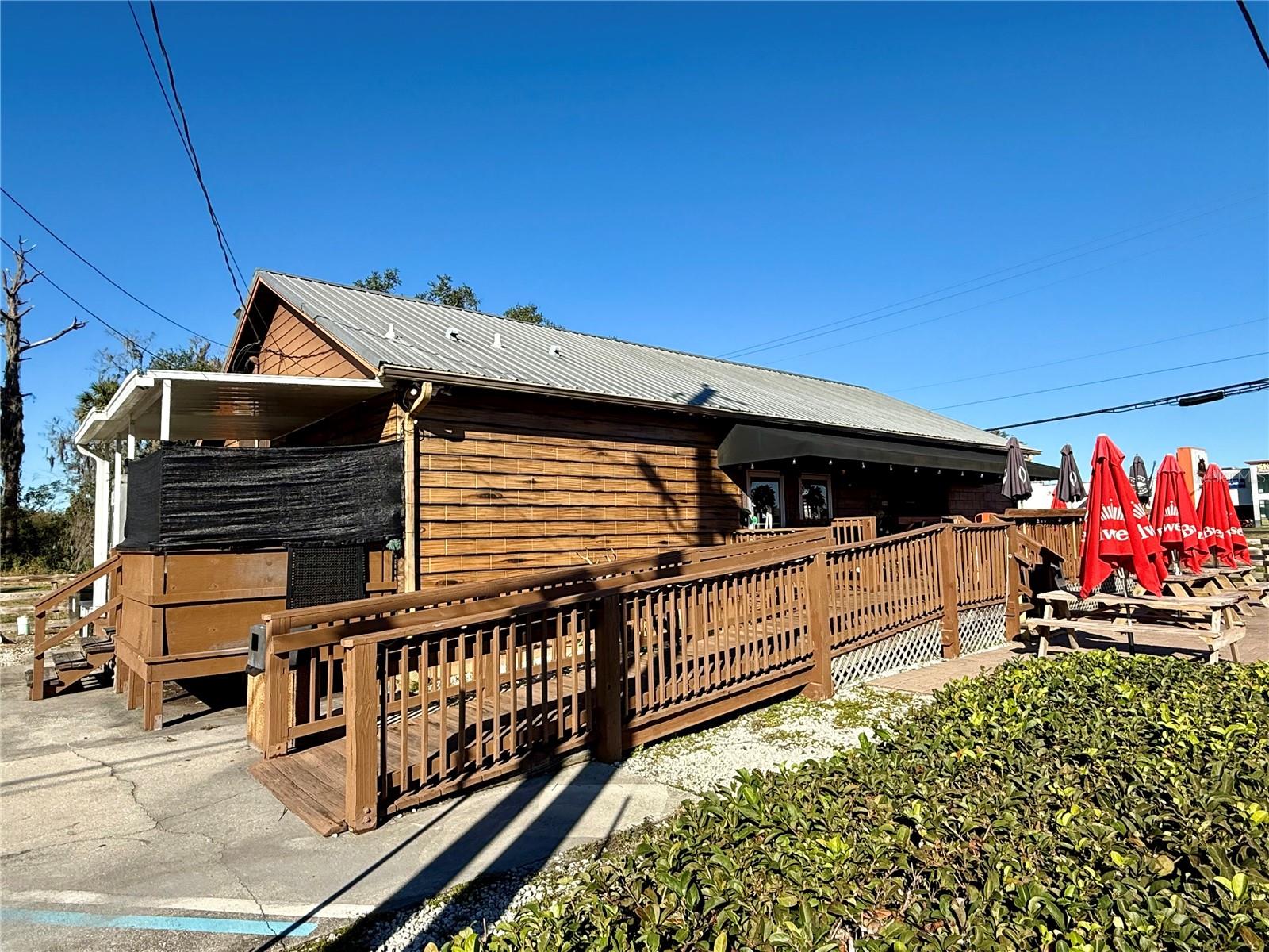 Image 27 of 34 For 100 White Cedar Road