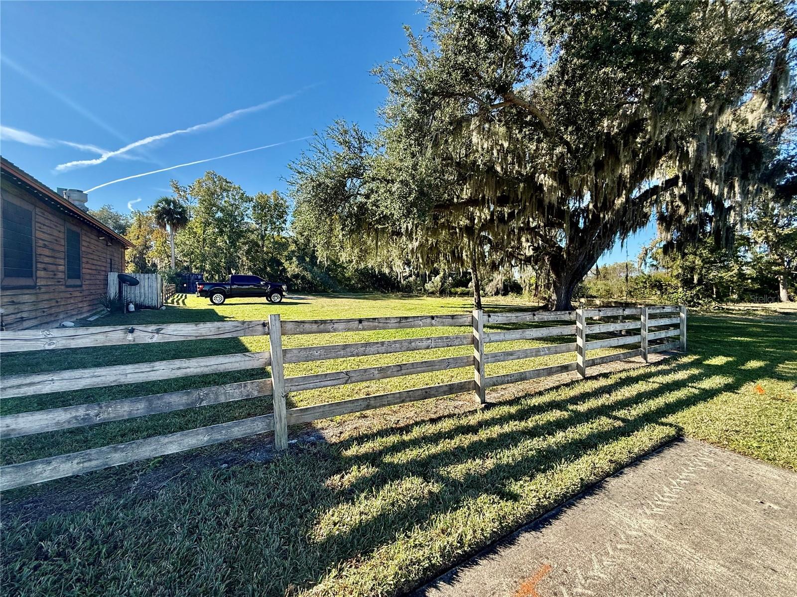 Image 31 of 34 For 100 White Cedar Road