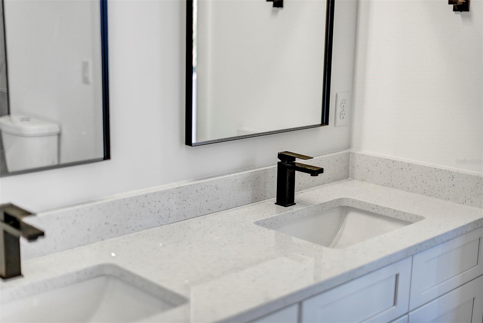 Image 59 of 62 For 493 Sycamore Street