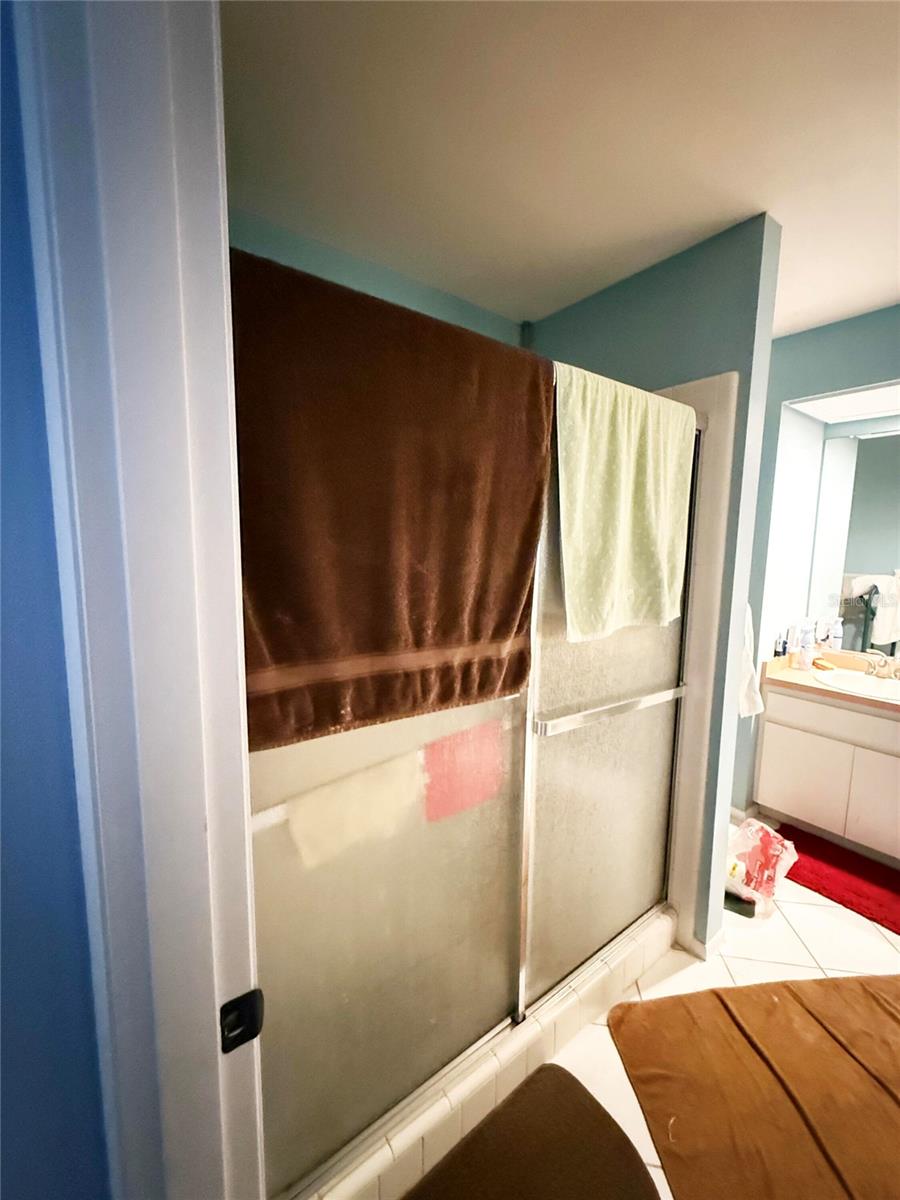 Image 22 of 43 For 1015 Sorrento Woods Boulevard