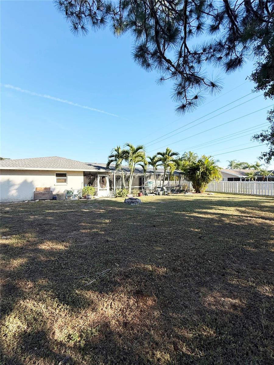 Image 34 of 43 For 1015 Sorrento Woods Boulevard