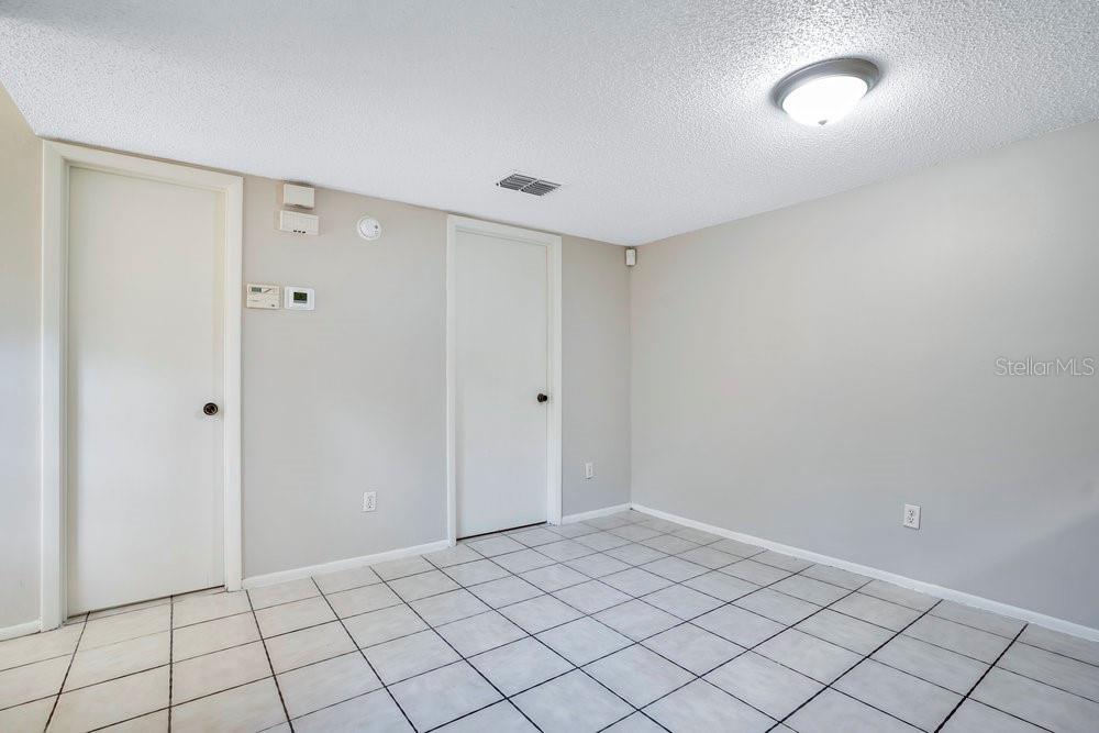 Image 17 of 38 For 4592 Lighthouse Circle 77