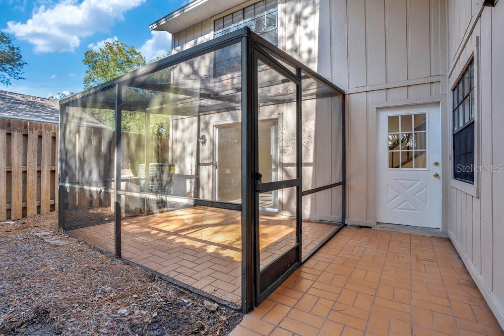 Image 29 of 38 For 4592 Lighthouse Circle 77