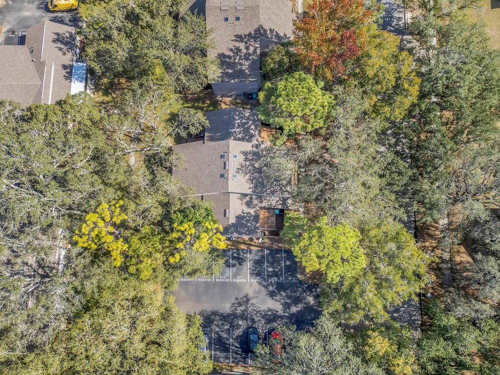 Image 31 of 38 For 4592 Lighthouse Circle 77