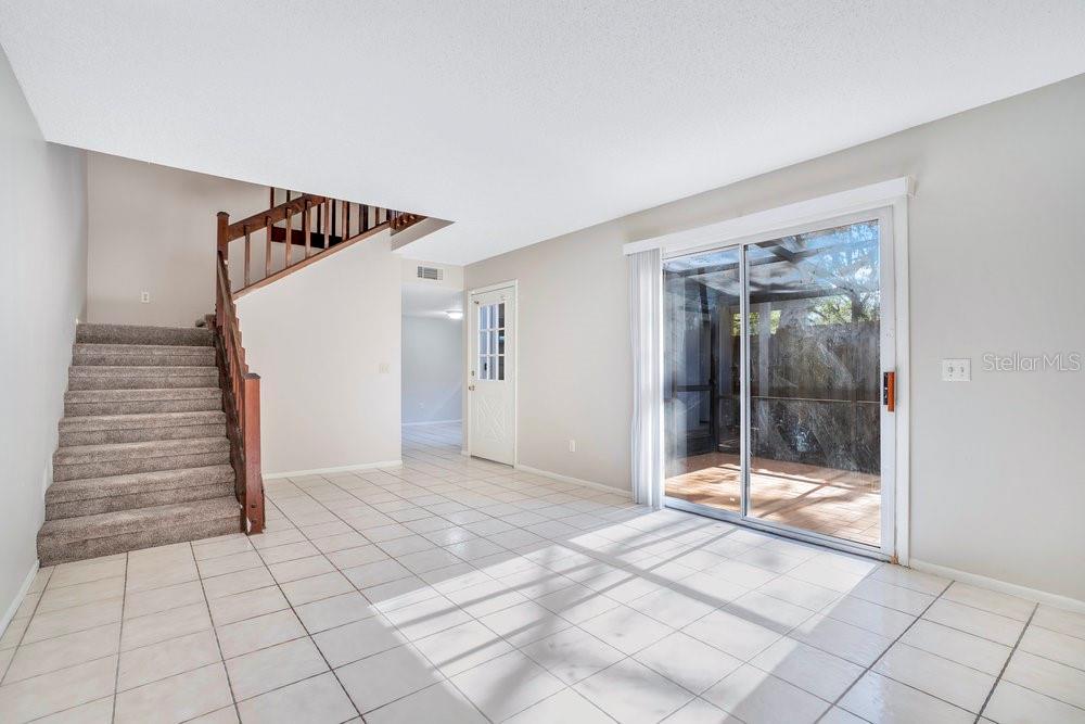 Image 6 of 38 For 4592 Lighthouse Circle 77