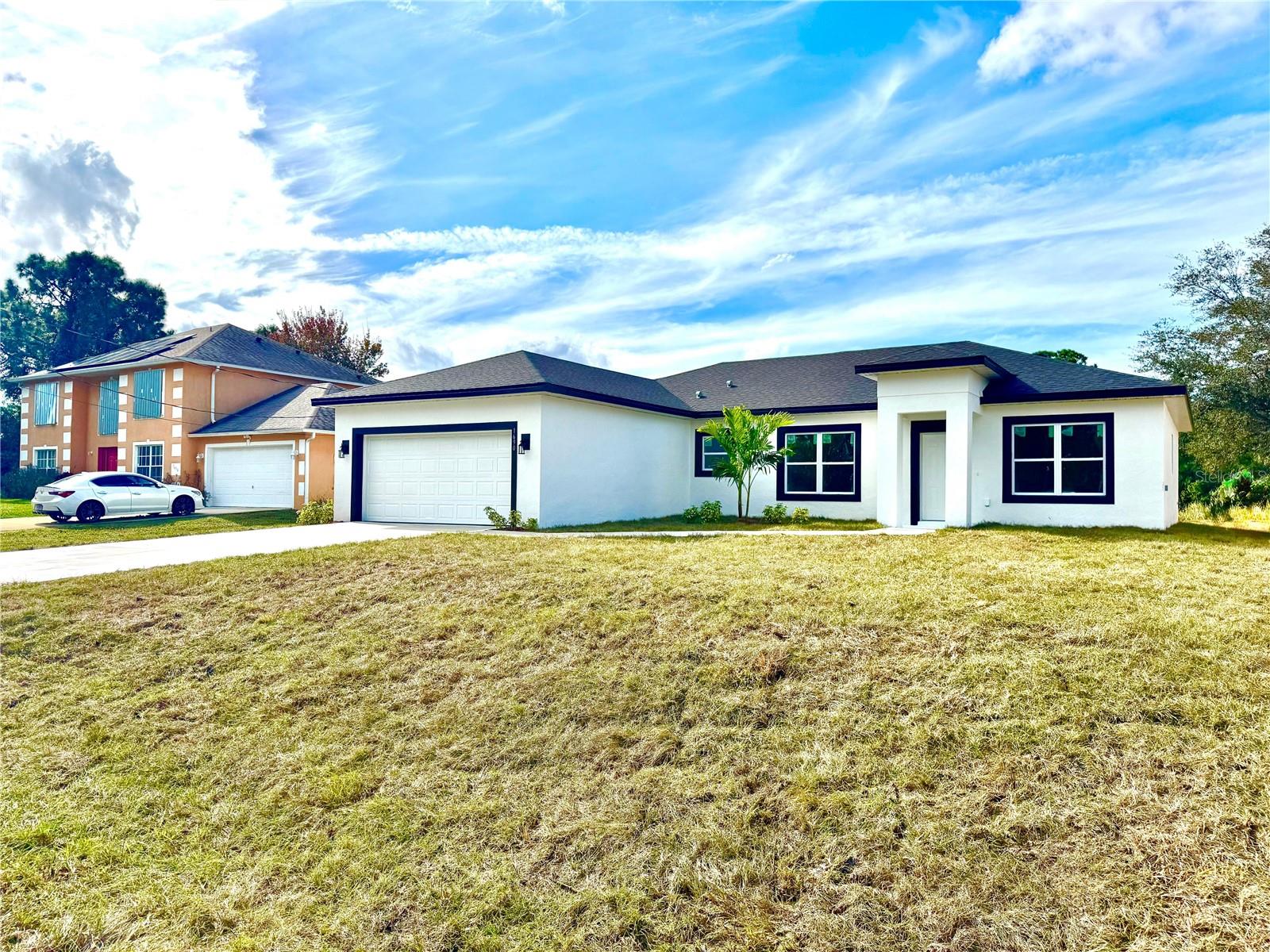 Image 4 of 56 For 1690 Hamilton Avenue Se