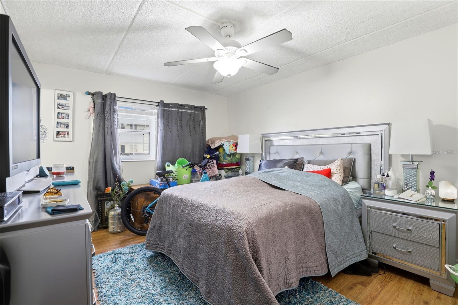 Image 17 of 28 For 525 Conway Road 70