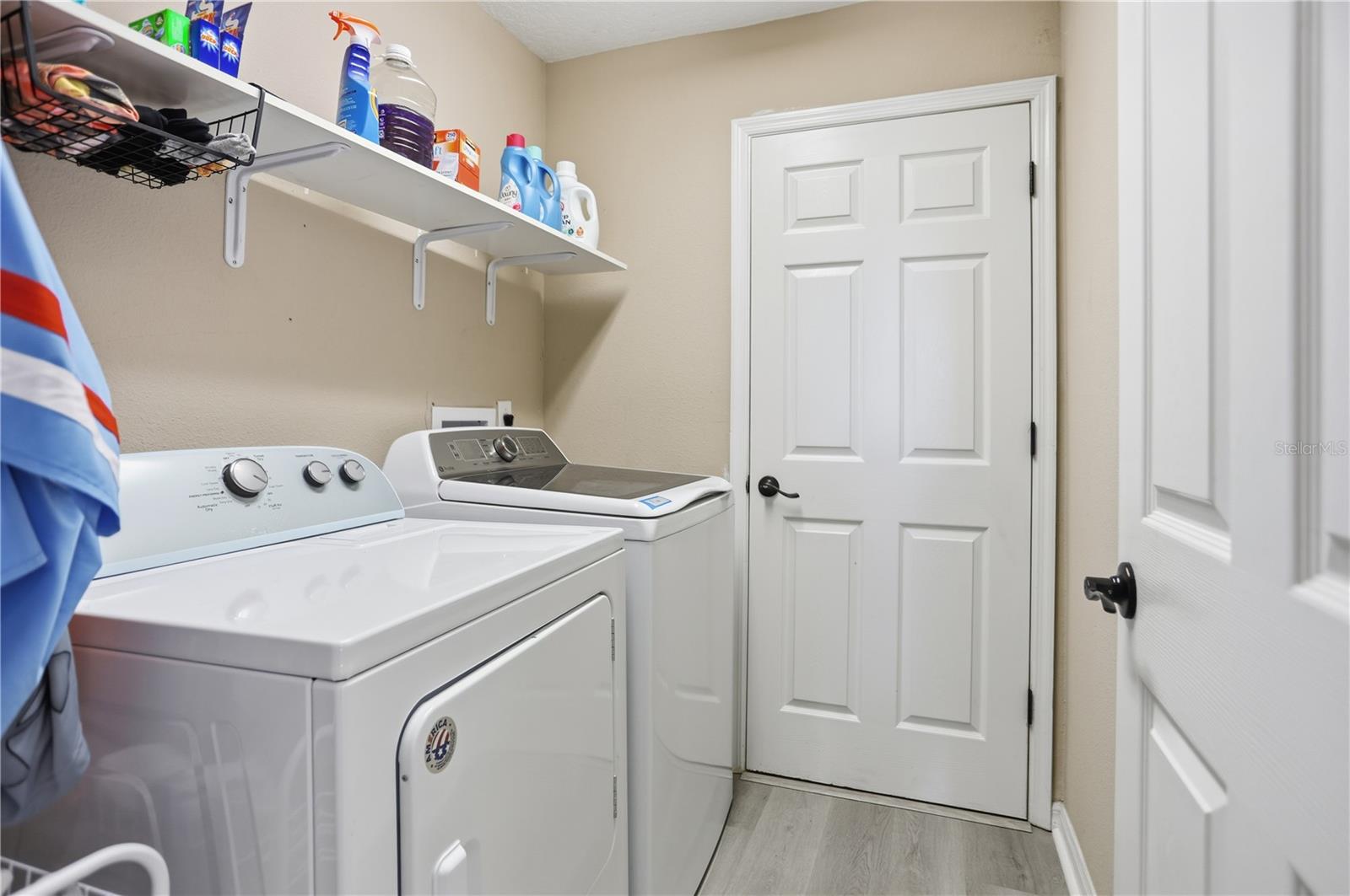 Image 20 of 30 For 3685 Gatlin Place Circle