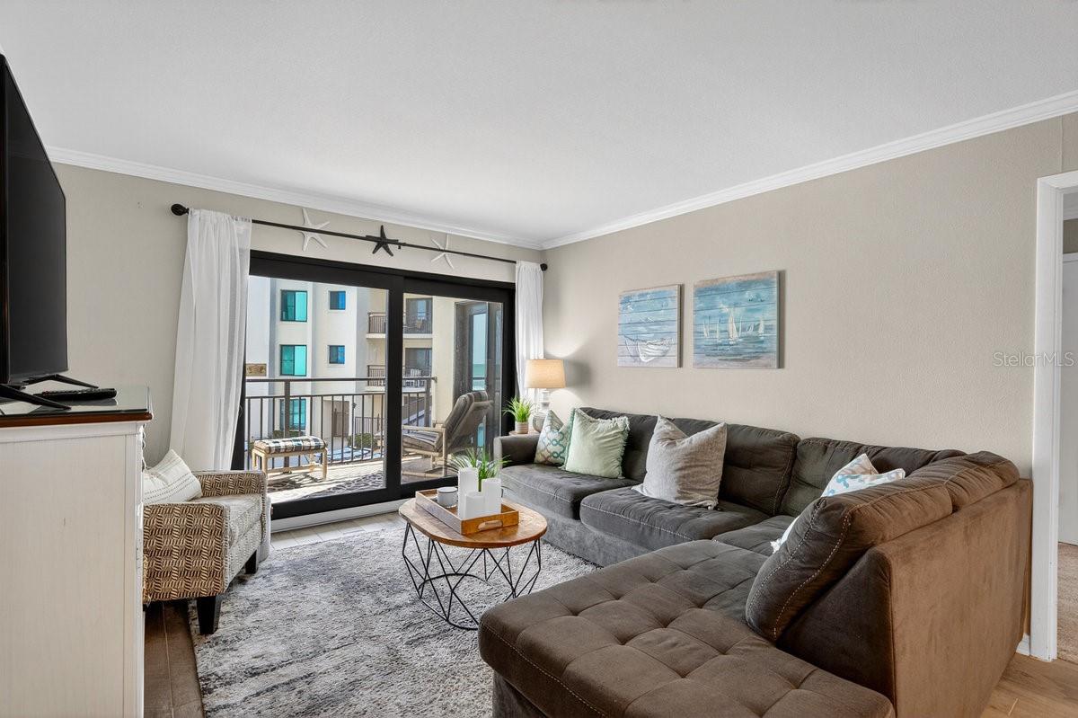 Image 14 of 47 For 1275 Ocean Shore Boulevard 206