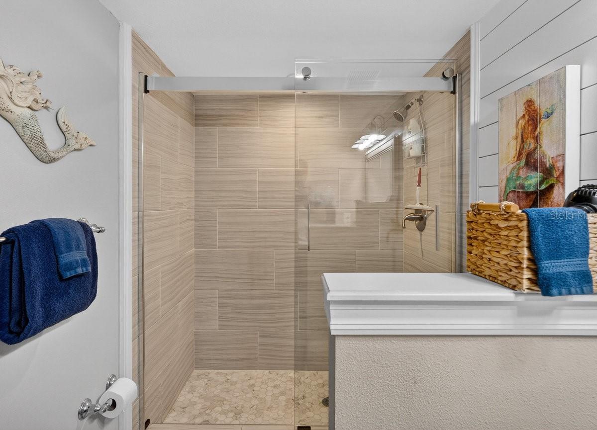 Image 24 of 47 For 1275 Ocean Shore Boulevard 206