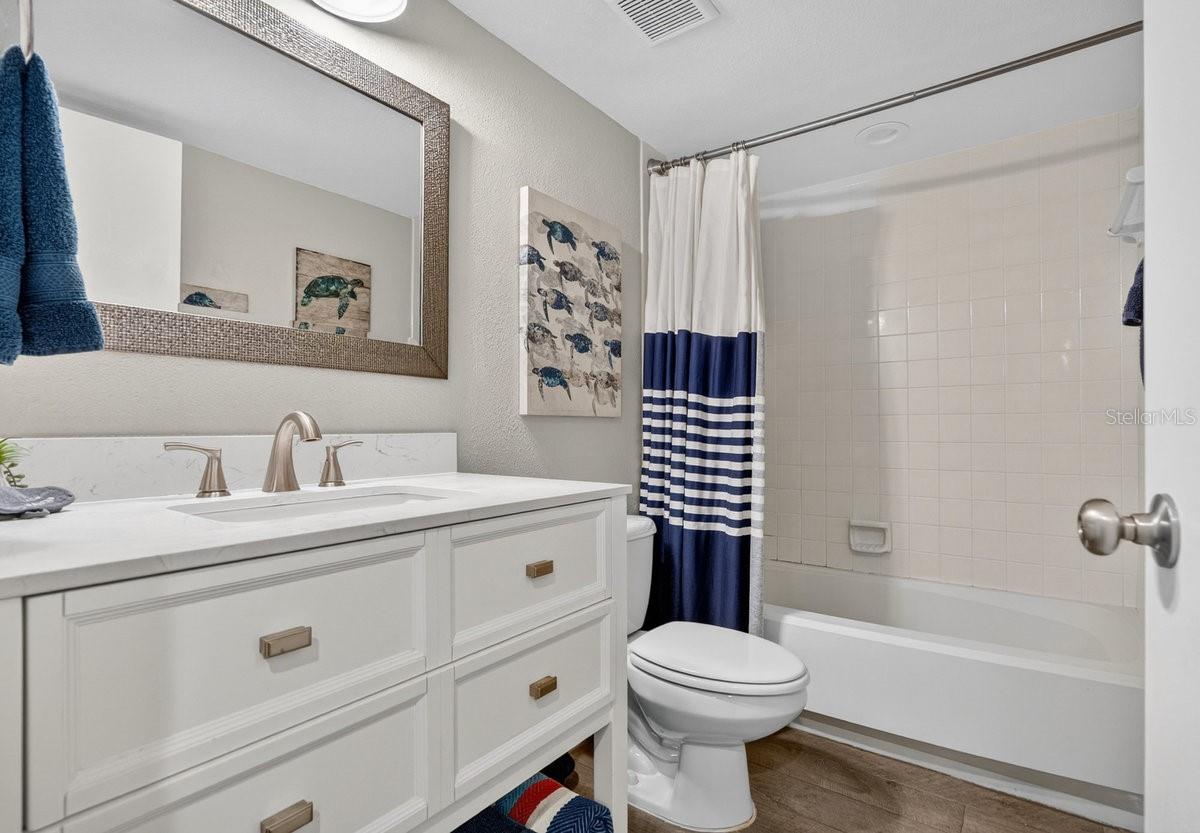 Image 28 of 47 For 1275 Ocean Shore Boulevard 206