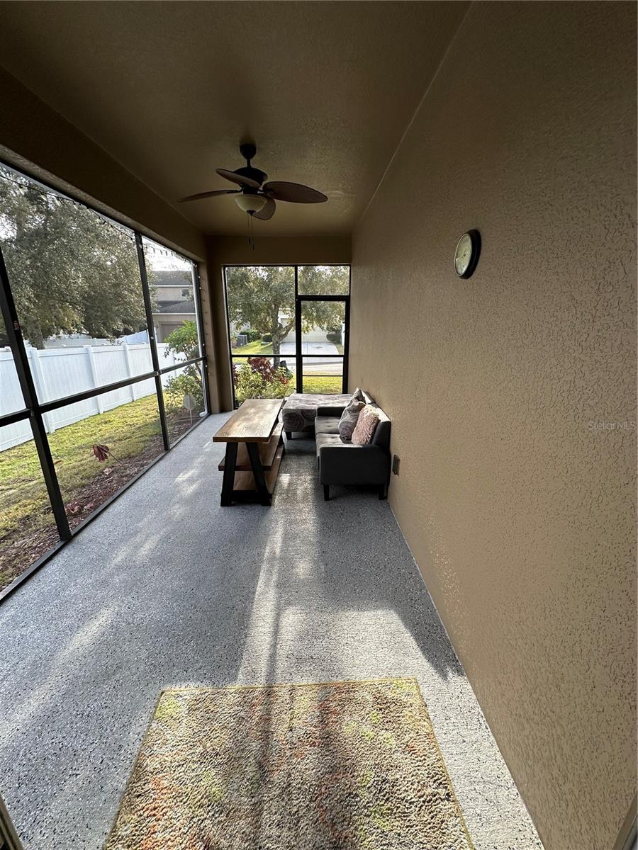 Image 25 of 28 For 1044 Alston Bay Boulevard