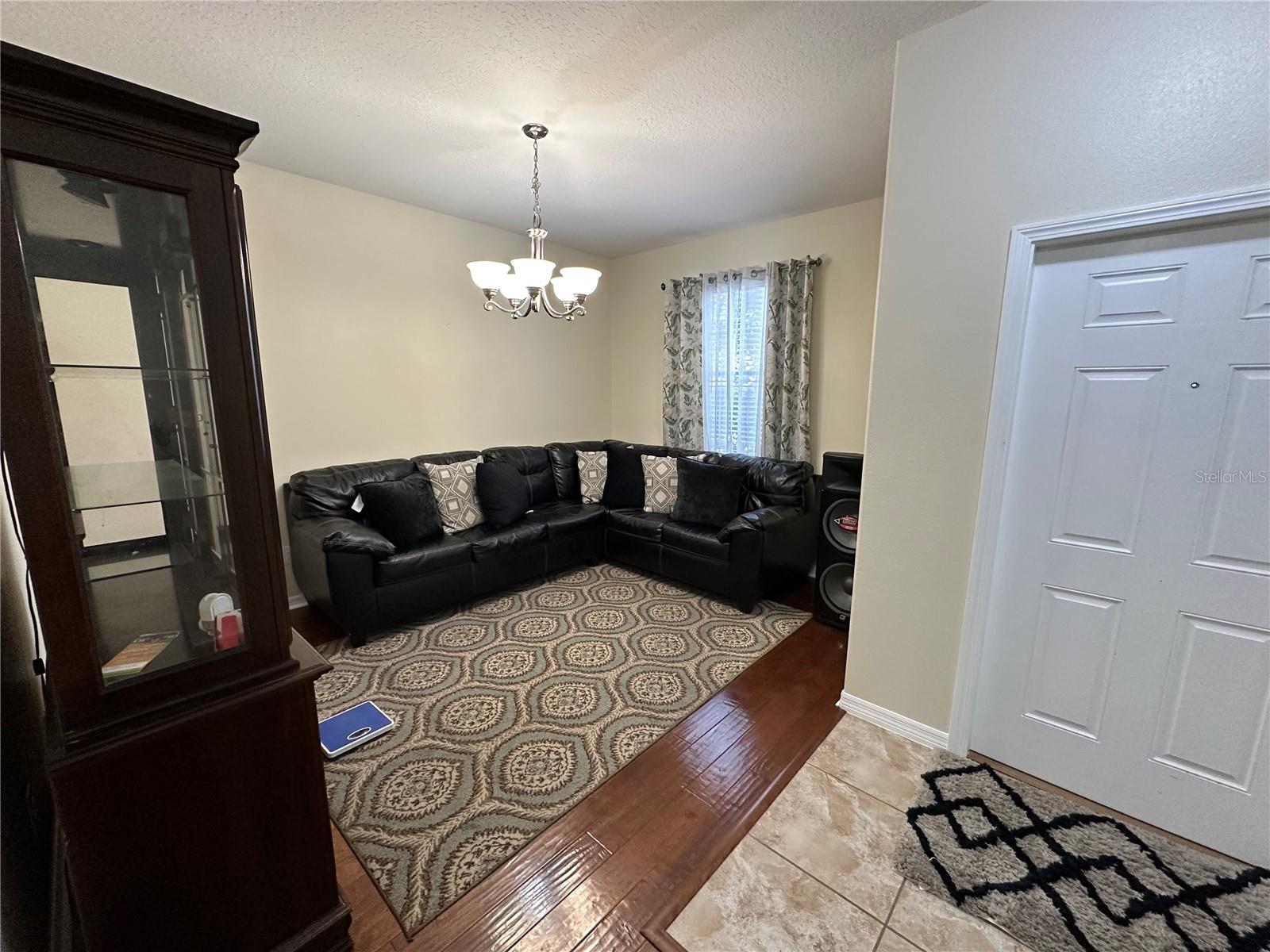 Image 4 of 28 For 1044 Alston Bay Boulevard