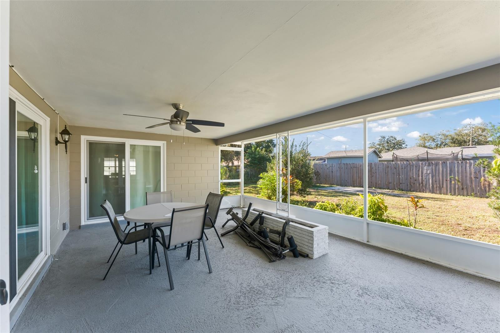 Image 21 of 27 For 2618 Grassmere Lane