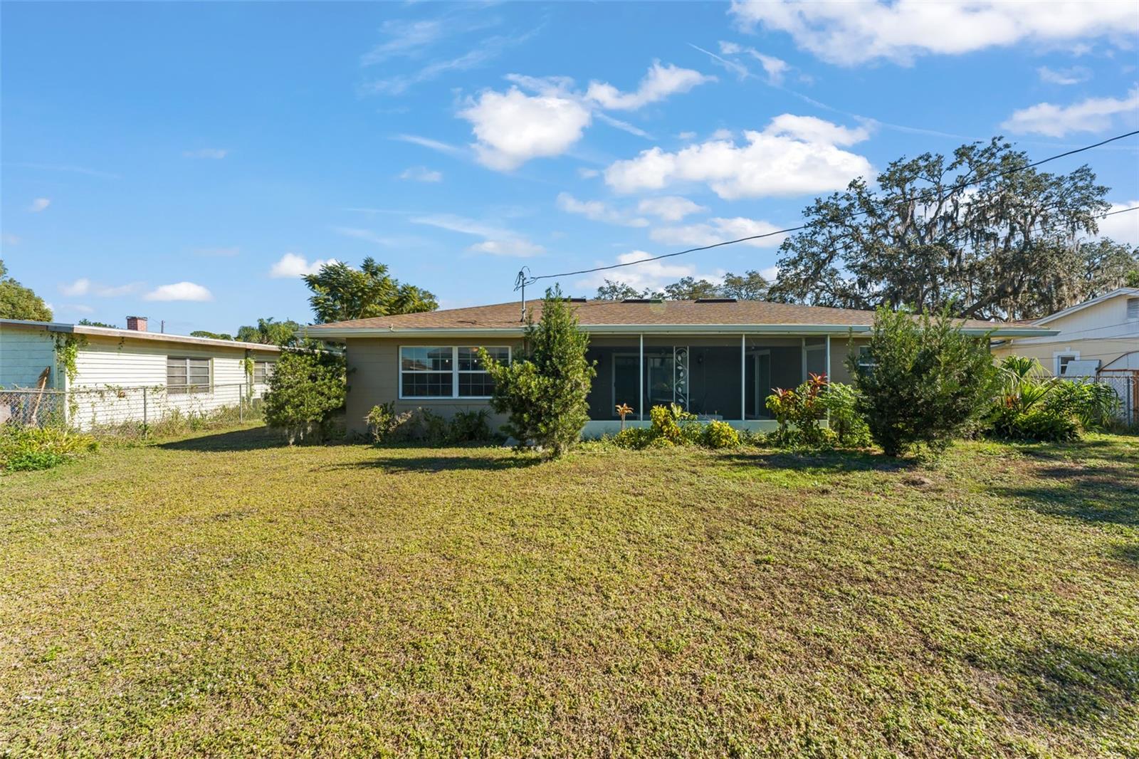 Image 25 of 27 For 2618 Grassmere Lane