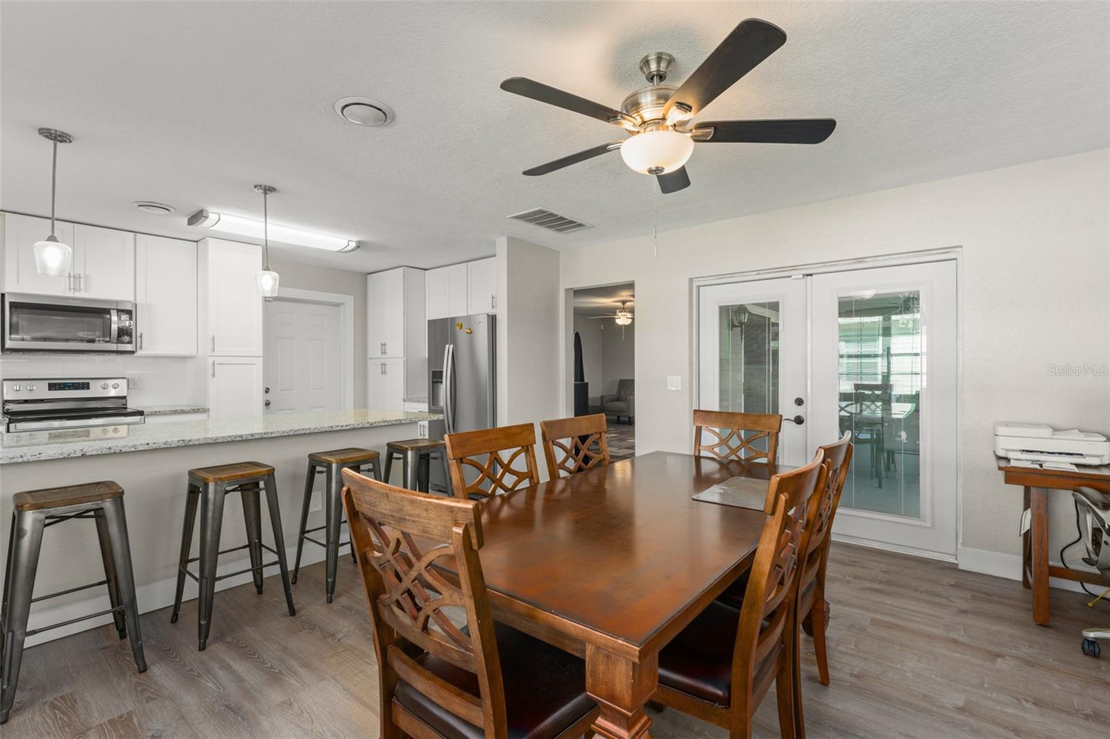 Image 8 of 27 For 2618 Grassmere Lane