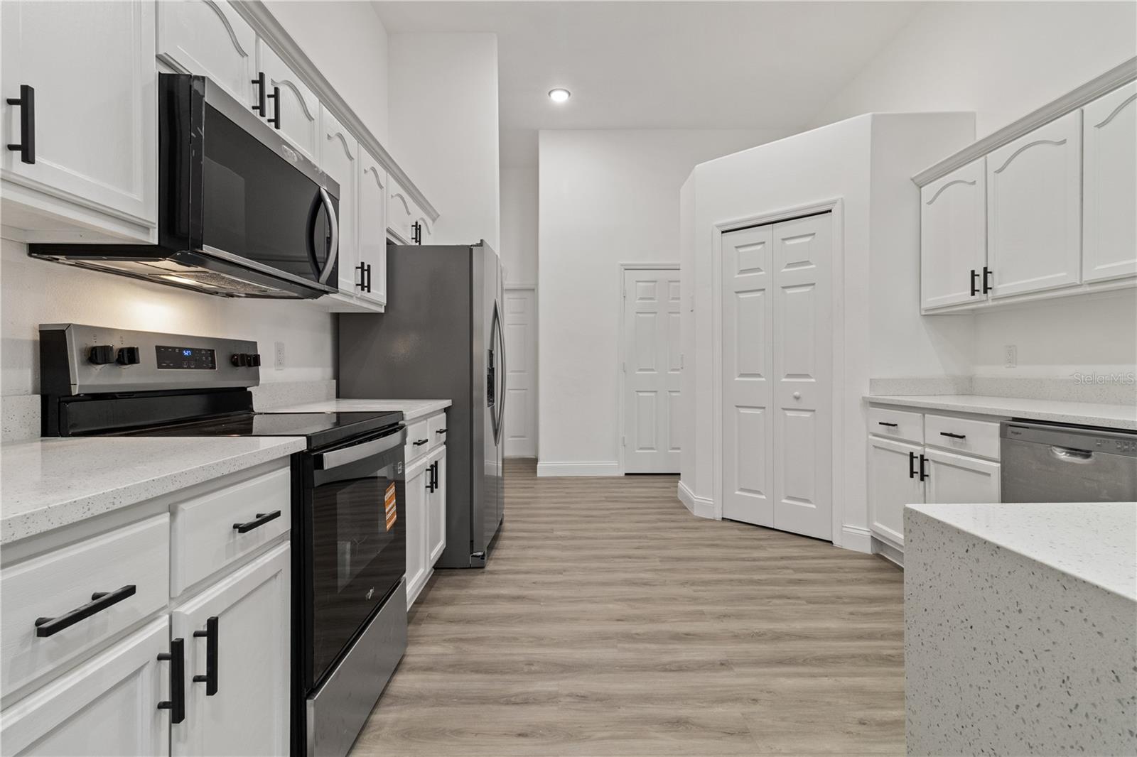 Image 10 of 35 For 742 Chamberlin Trail