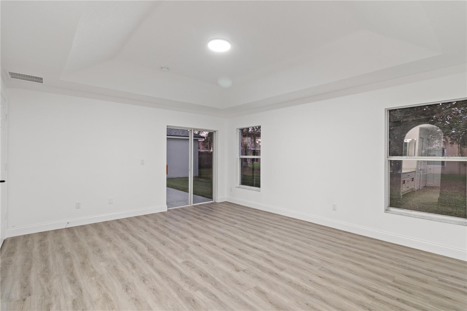 Image 12 of 35 For 742 Chamberlin Trail