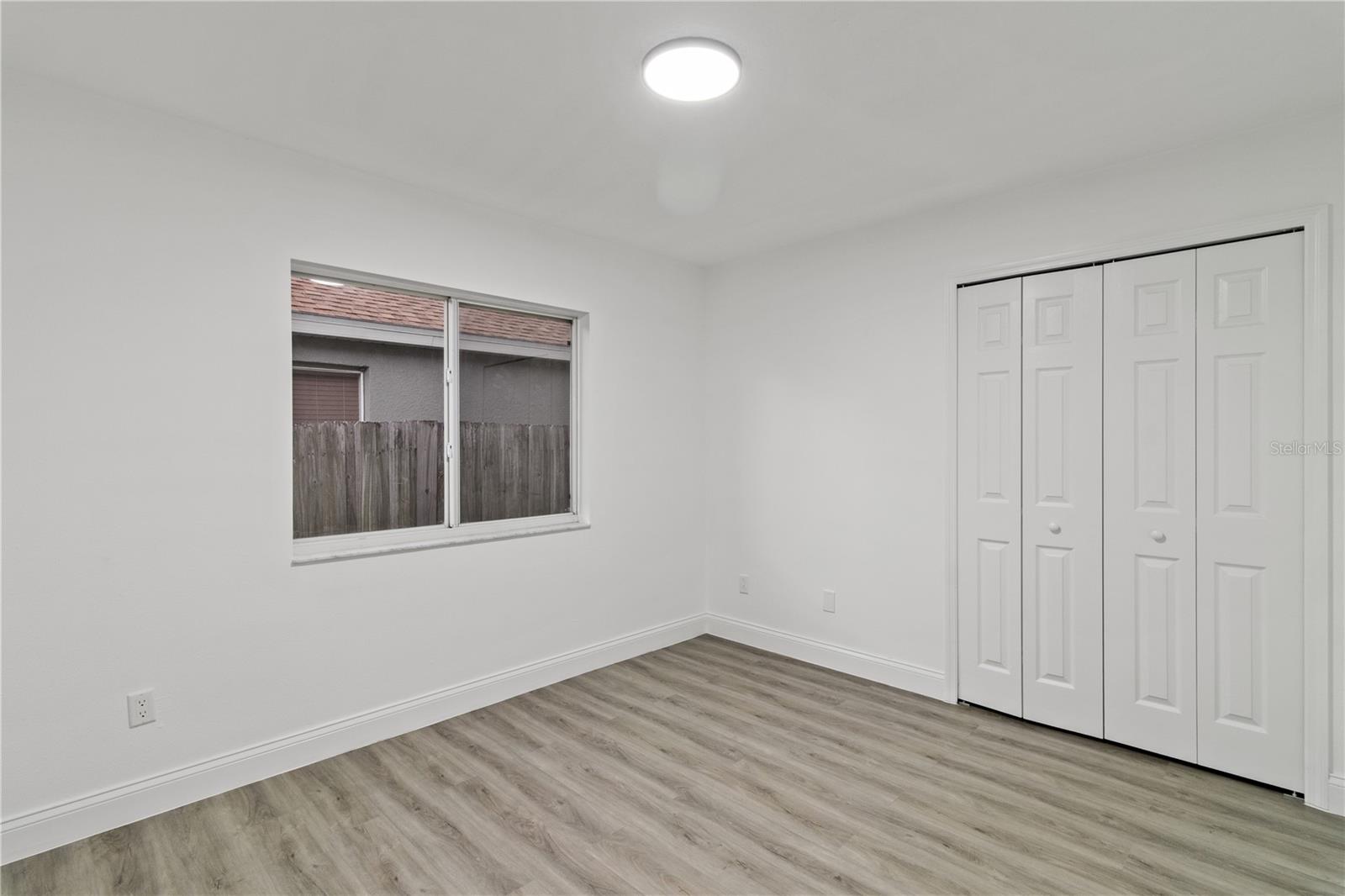 Image 21 of 35 For 742 Chamberlin Trail