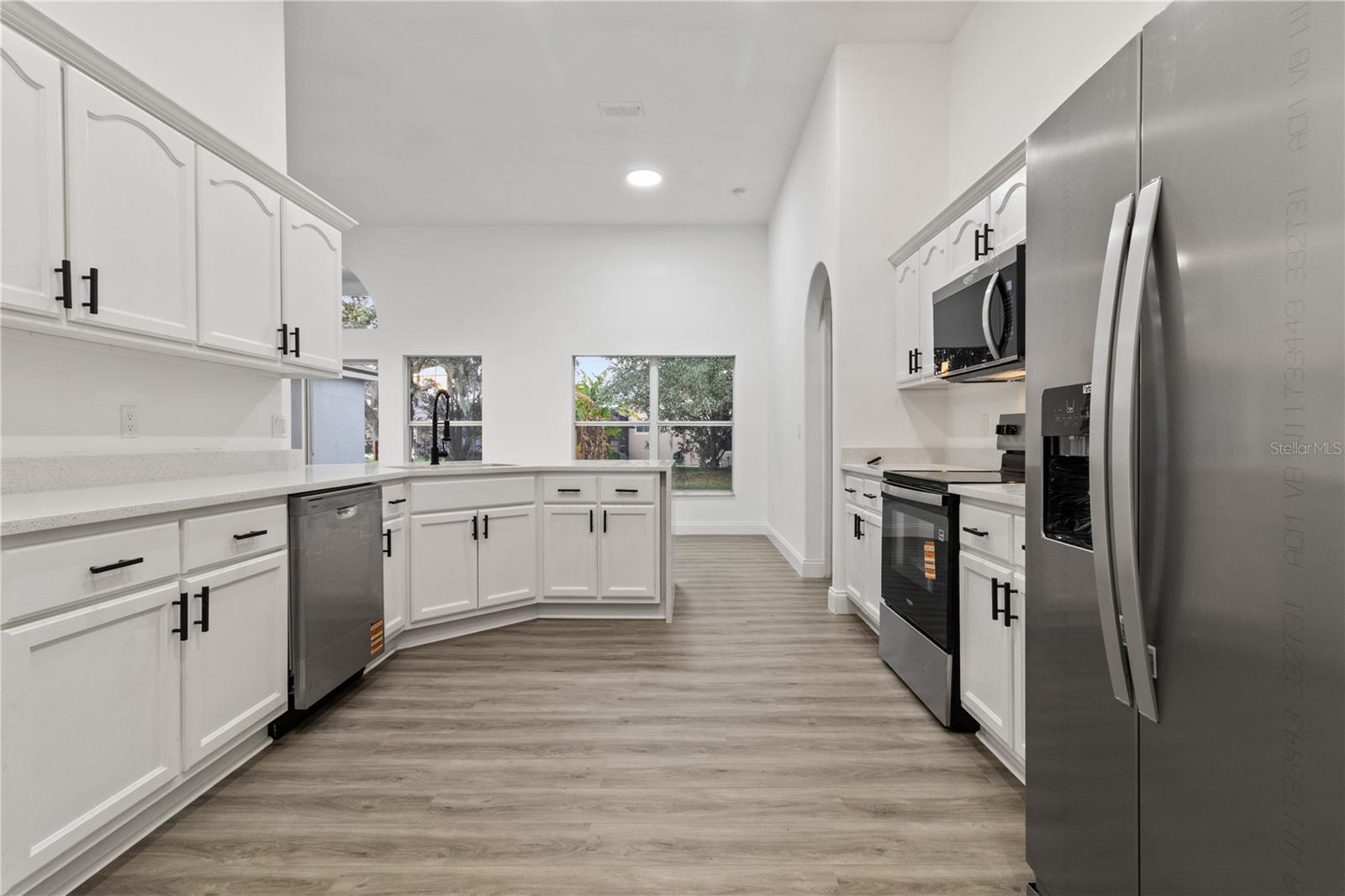 Image 9 of 35 For 742 Chamberlin Trail