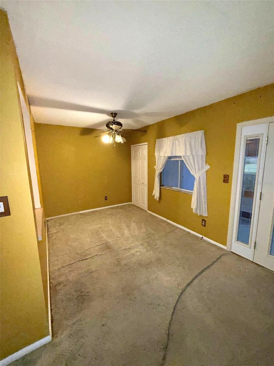 Image 3 of 19 For 568 Fairways Cir  A