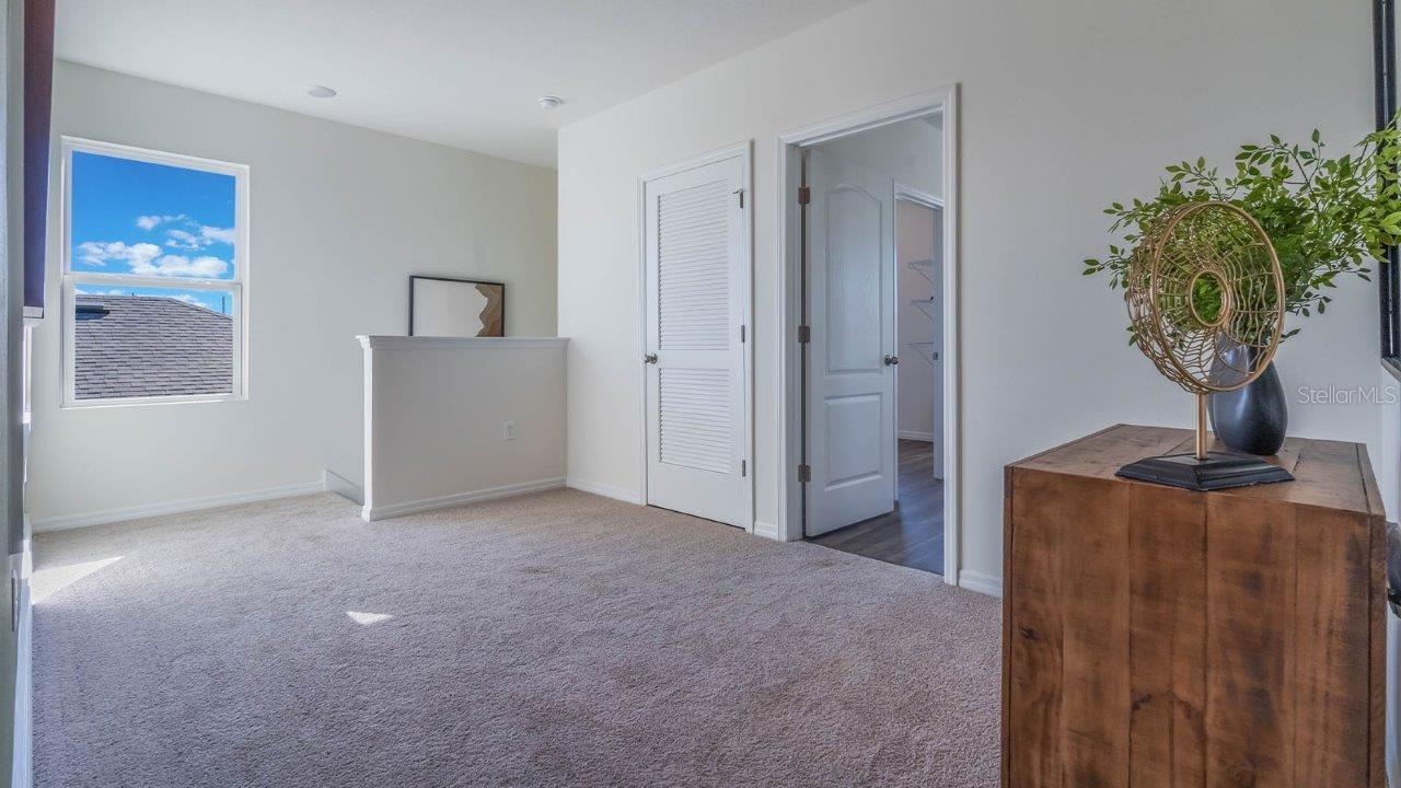 Image 15 of 30 For 4613 Barberry Avenue