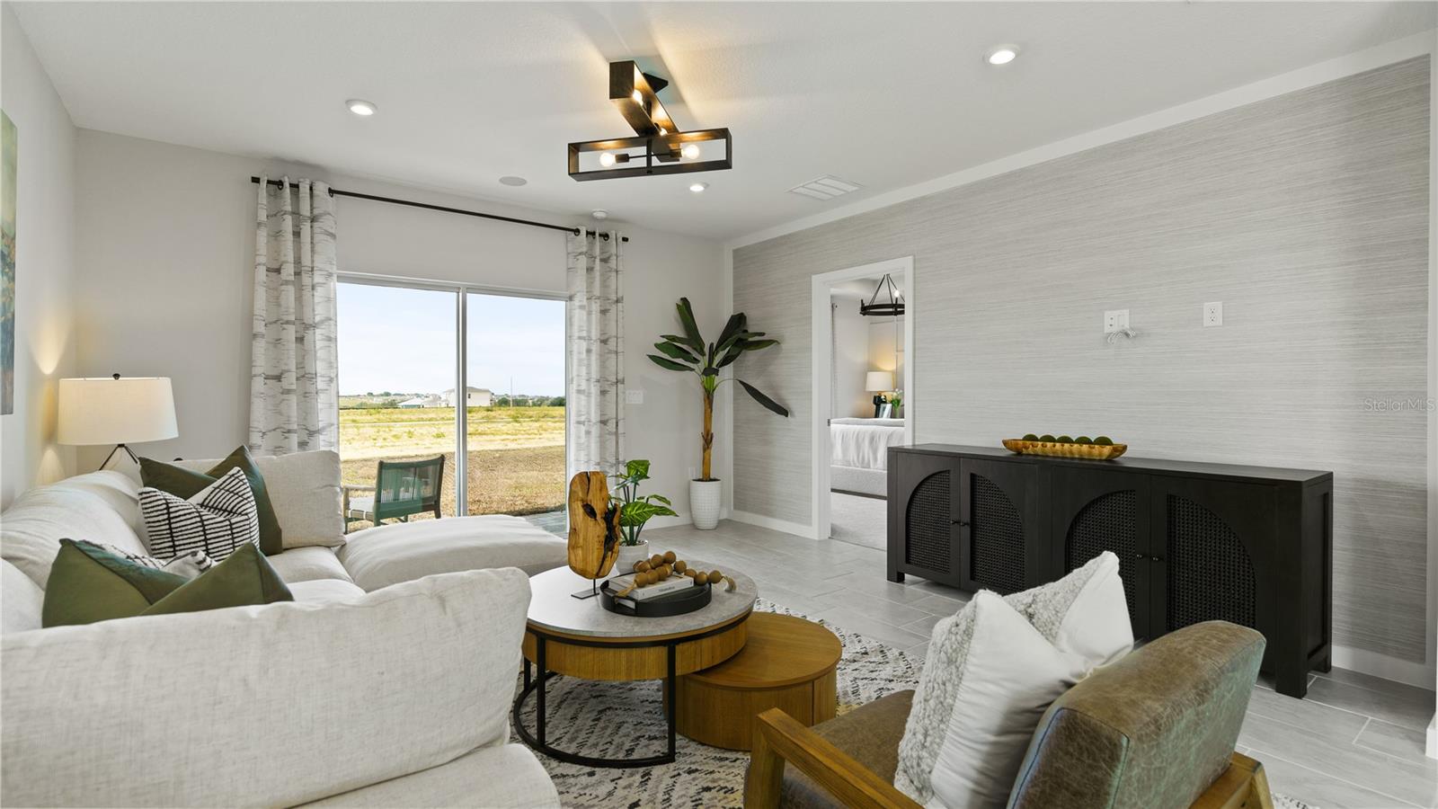 Image 24 of 44 For 1353 June Lake Loop