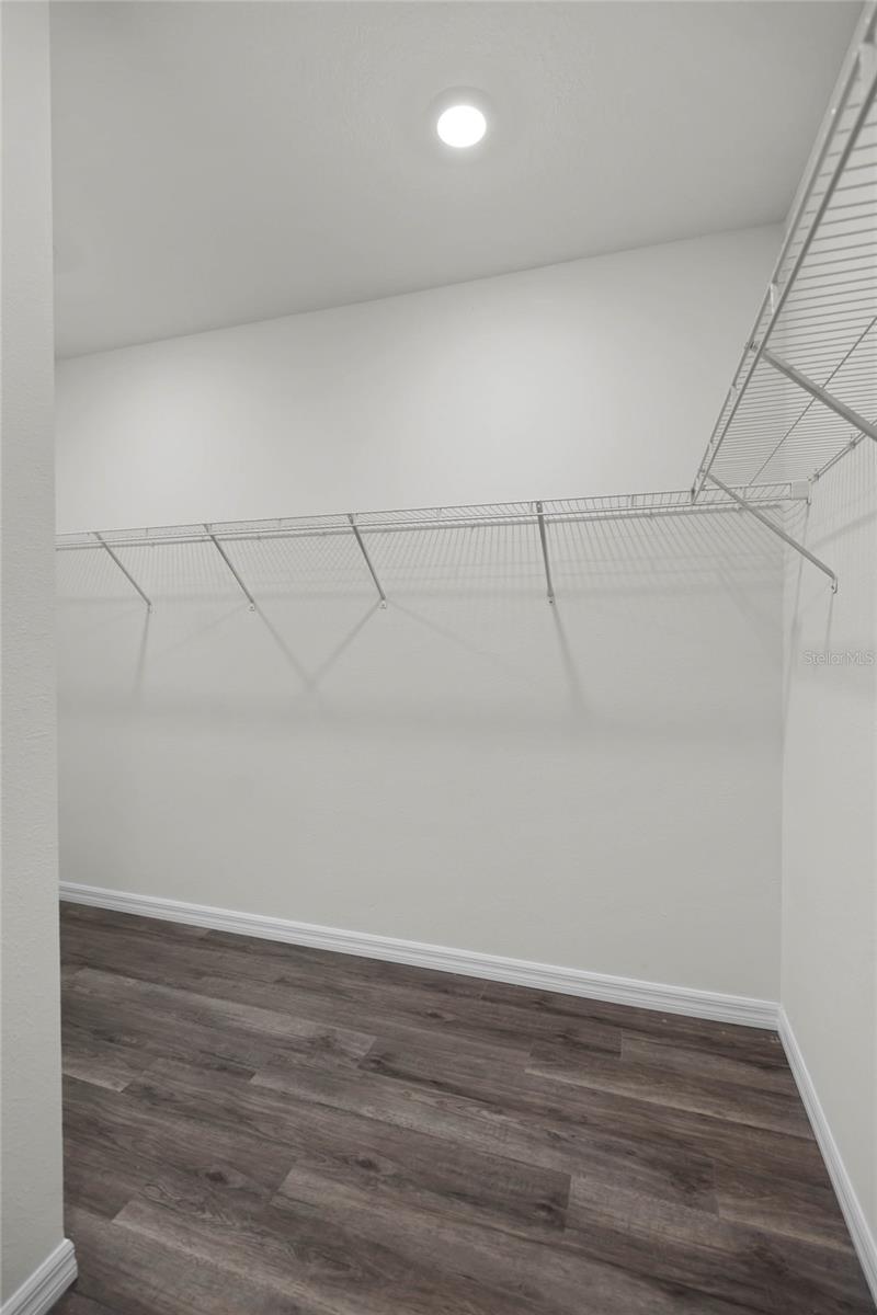 Image 15 of 37 For 1604 Hummingbird Road