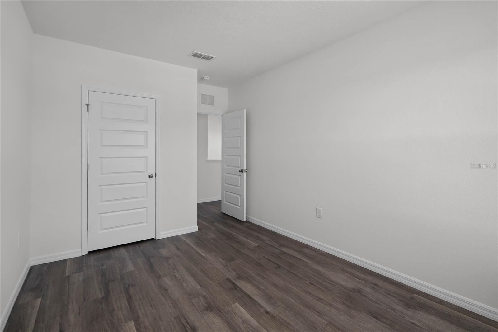 Image 33 of 37 For 1604 Hummingbird Road