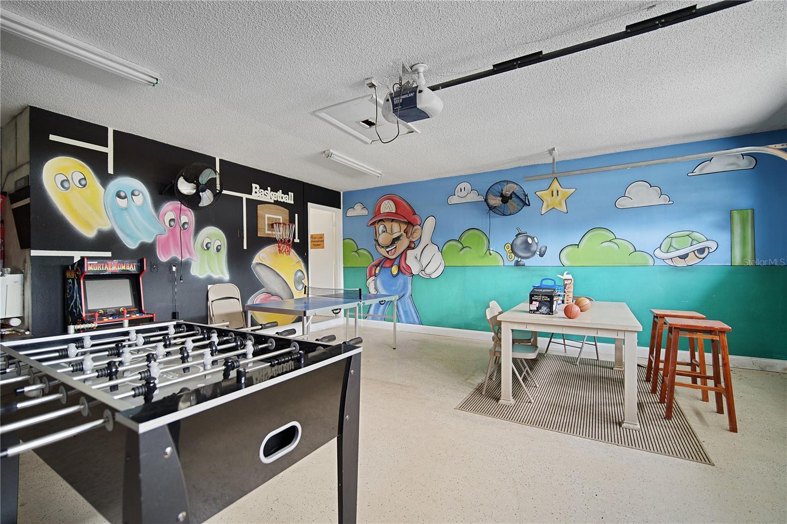 Image 43 of 44 For 1001 Lester Ridge Court