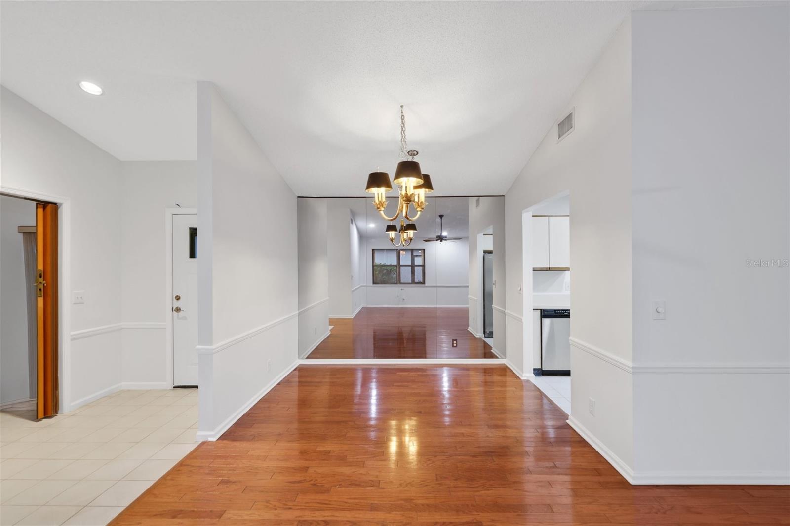 Image 23 of 46 For 61 Ironwood Way N