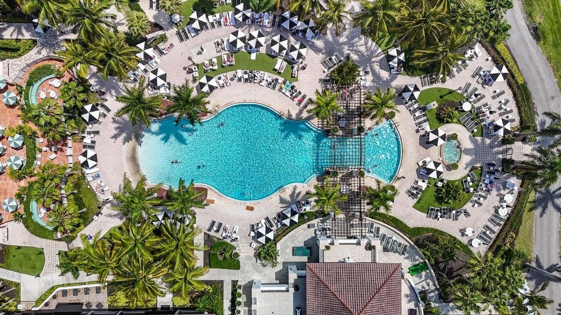 Image 33 of 46 For 61 Ironwood Way N