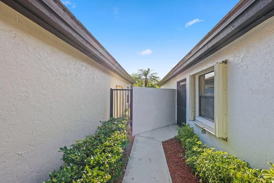 Image 7 of 46 For 61 Ironwood Way N