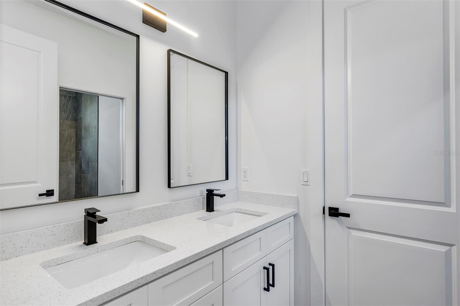 Image 45 of 52 For 72 Shoreland Street