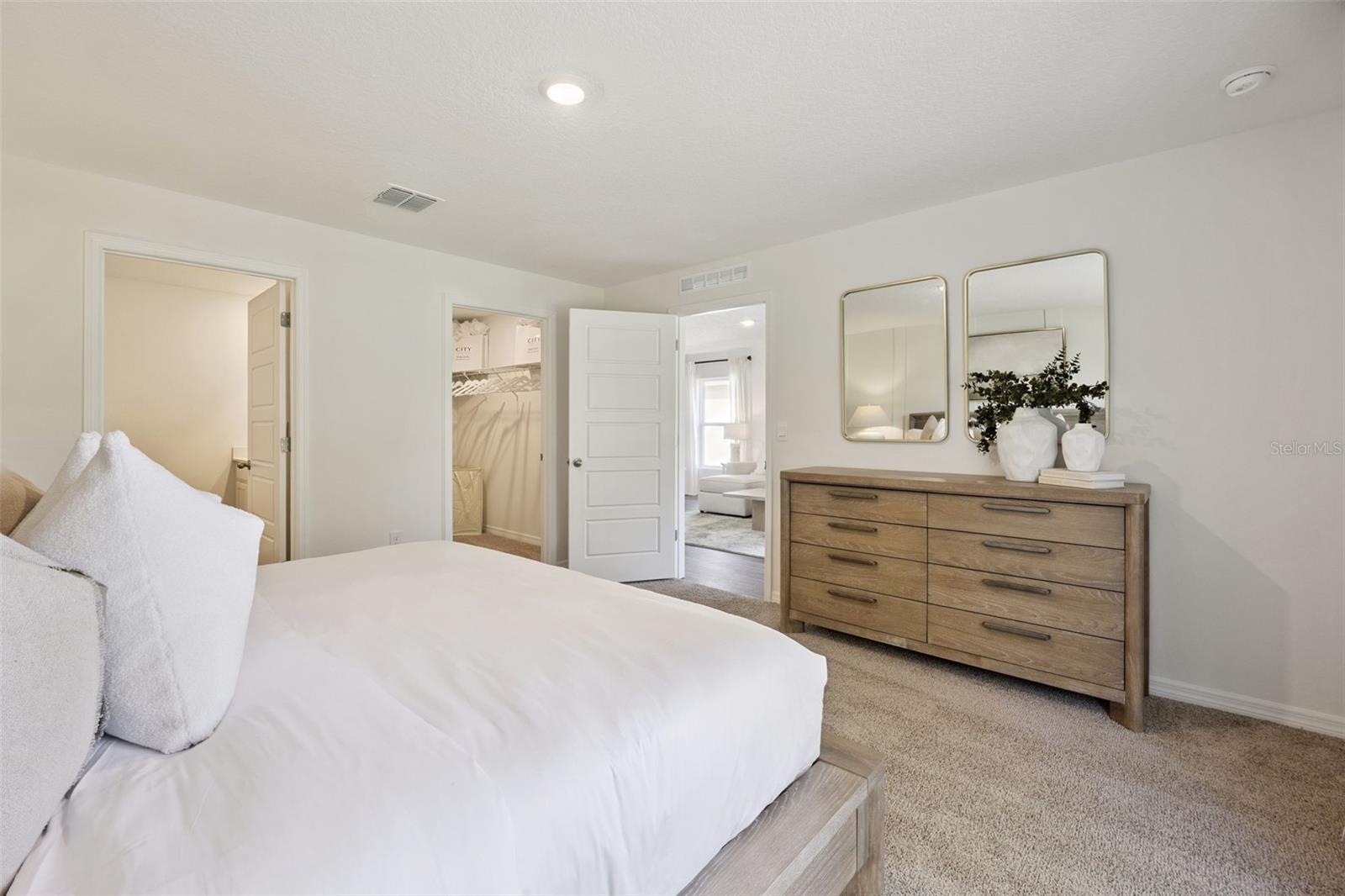 Image 18 of 30 For 4609 Barberry Avenue