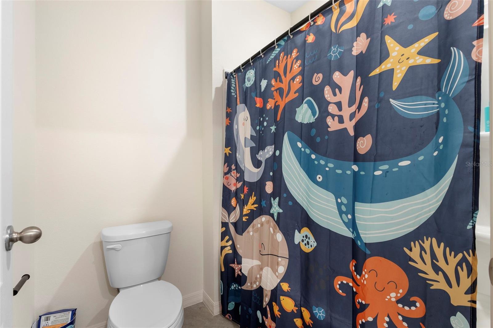 Image 34 of 36 For 821 Amhurst Drive