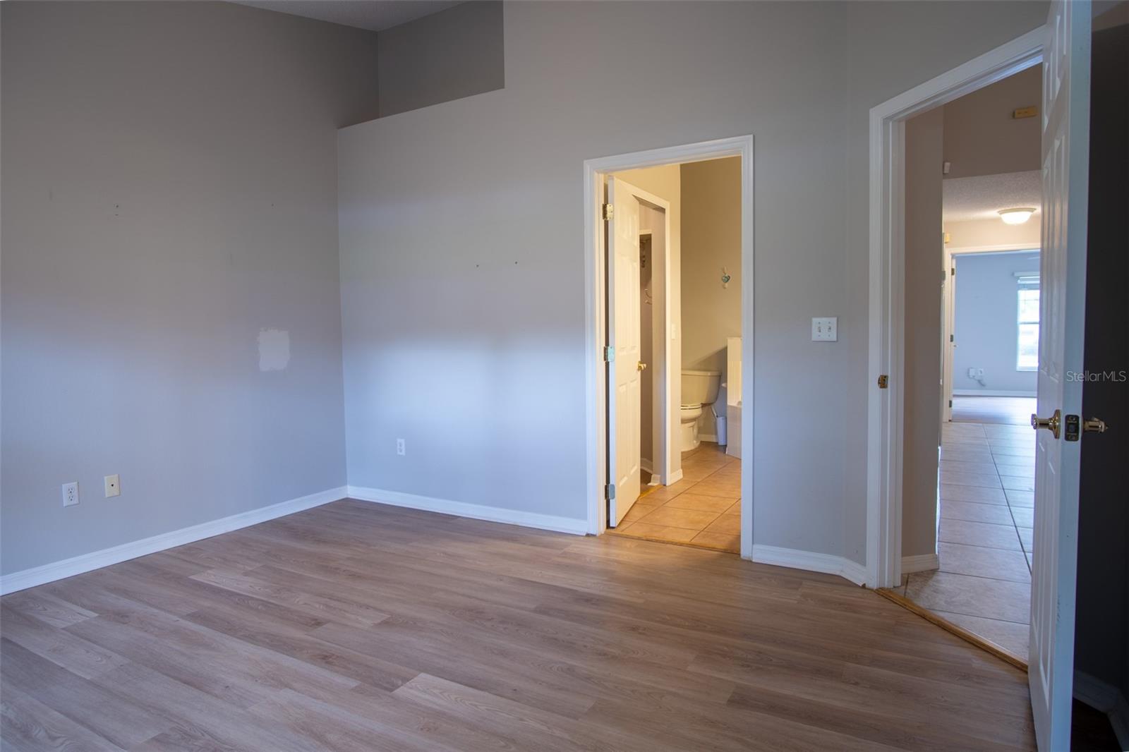 Image 6 of 13 For 2447 Saint Augustine Boulevard