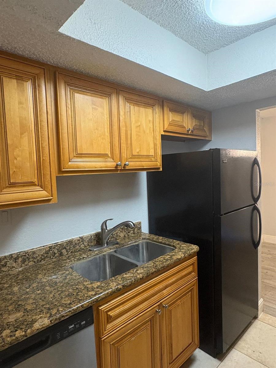 Image 15 of 21 For 4739 Texas Avenue 4739b