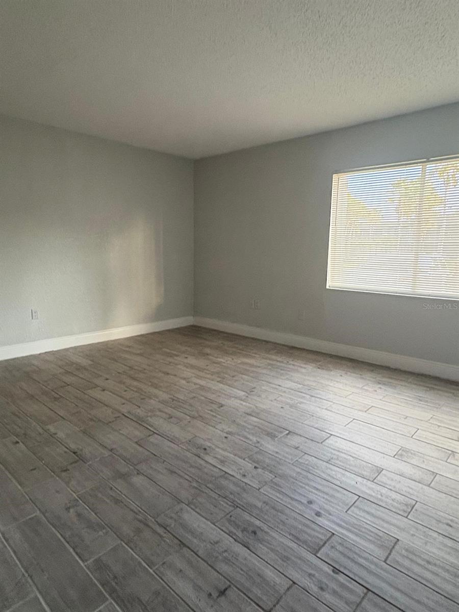 Image 16 of 21 For 4739 Texas Avenue 4739b