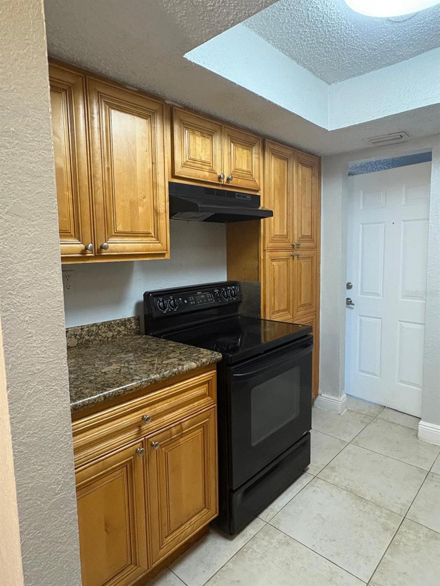 Image 17 of 21 For 4739 Texas Avenue 4739b