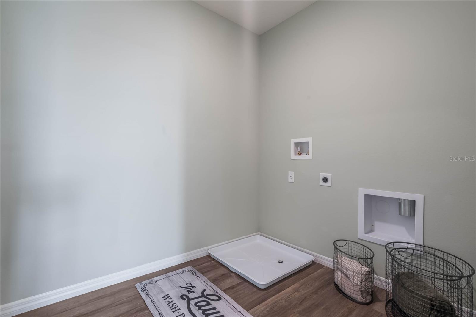 Image 25 of 29 For 4465 Yaupon Holly Way