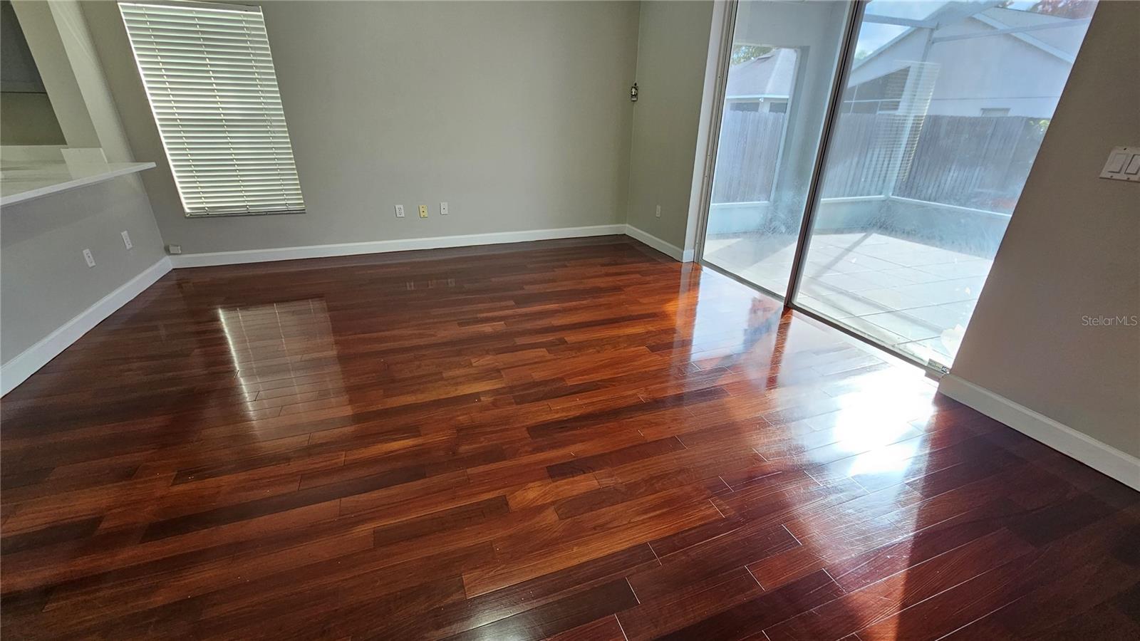 Image 13 of 30 For 633 Regina Lane